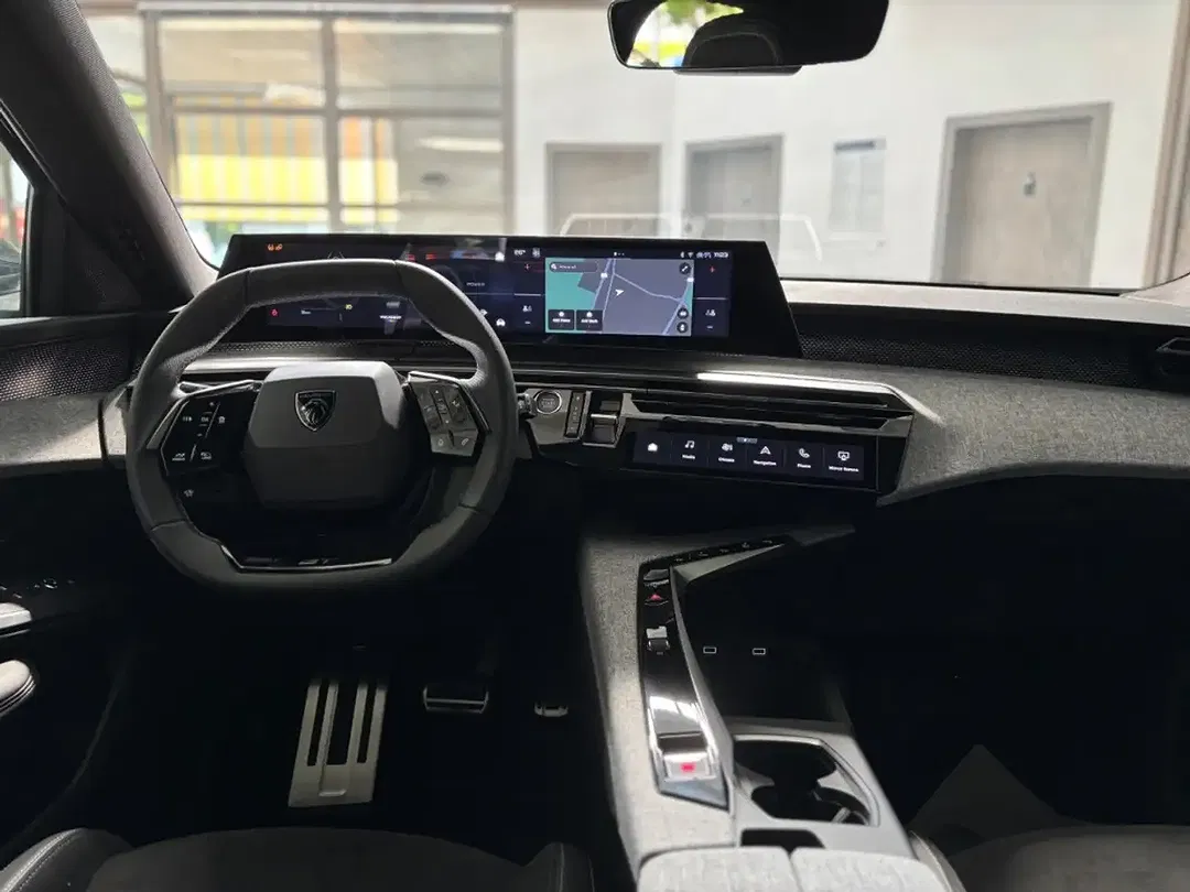 Peugeot 3008 - Thumbnail 13