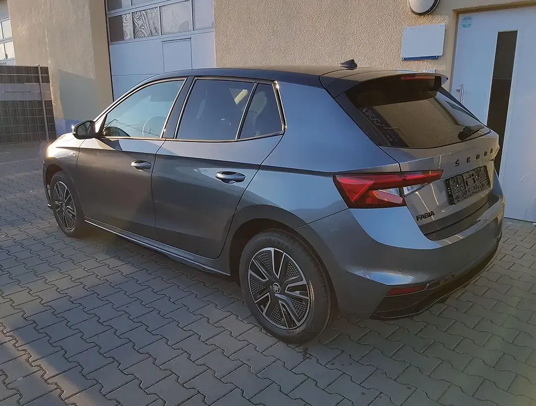 Skoda Fabia - Thumbnail 4