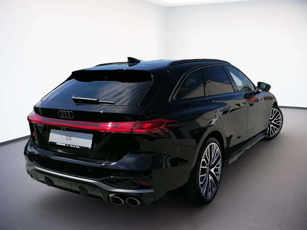 Audi S5 - Thumbnail 4