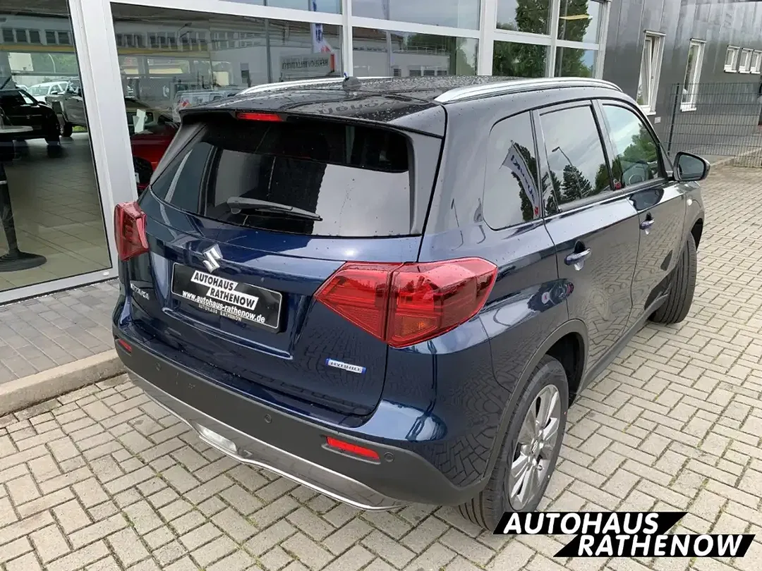 Suzuki Vitara - Thumbnail 5