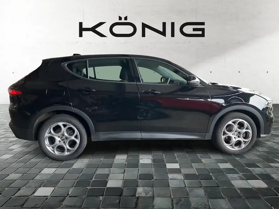 Alfa Romeo Tonale - Thumbnail 2