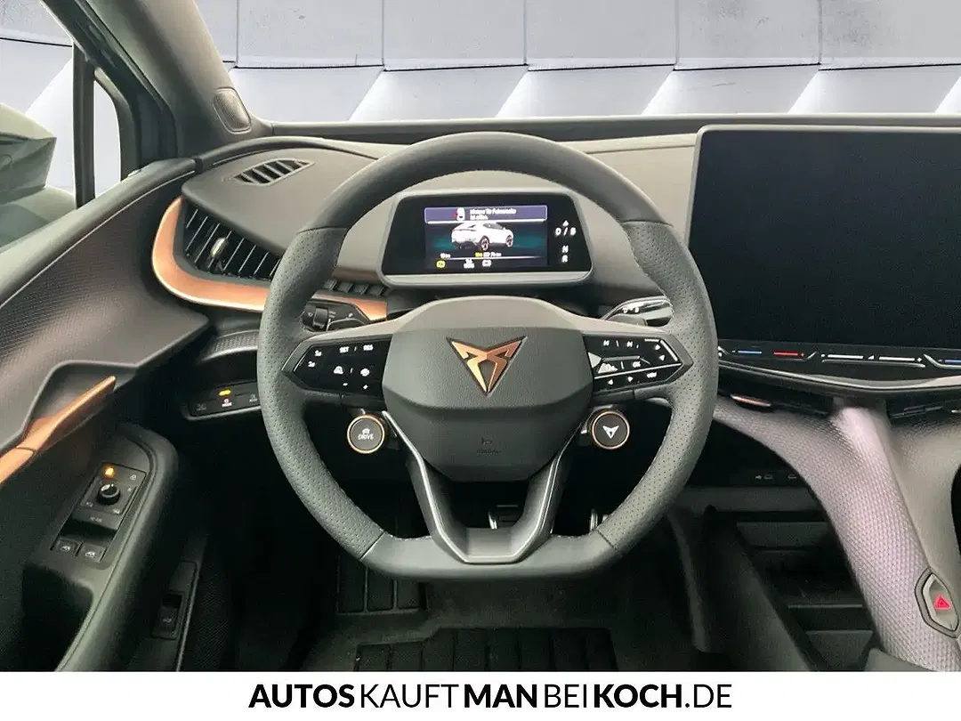 CUPRA Tavascan - Thumbnail 8