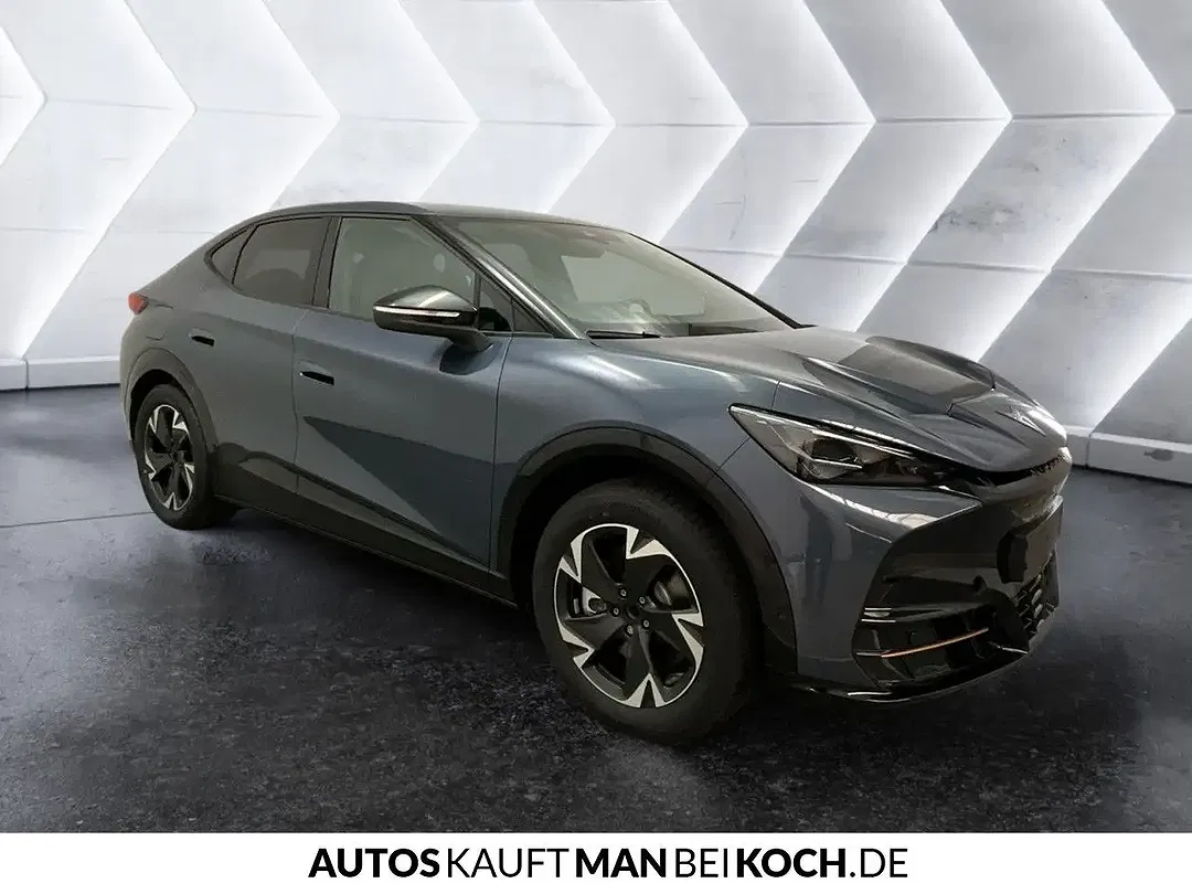 CUPRA Tavascan - Thumbnail 4