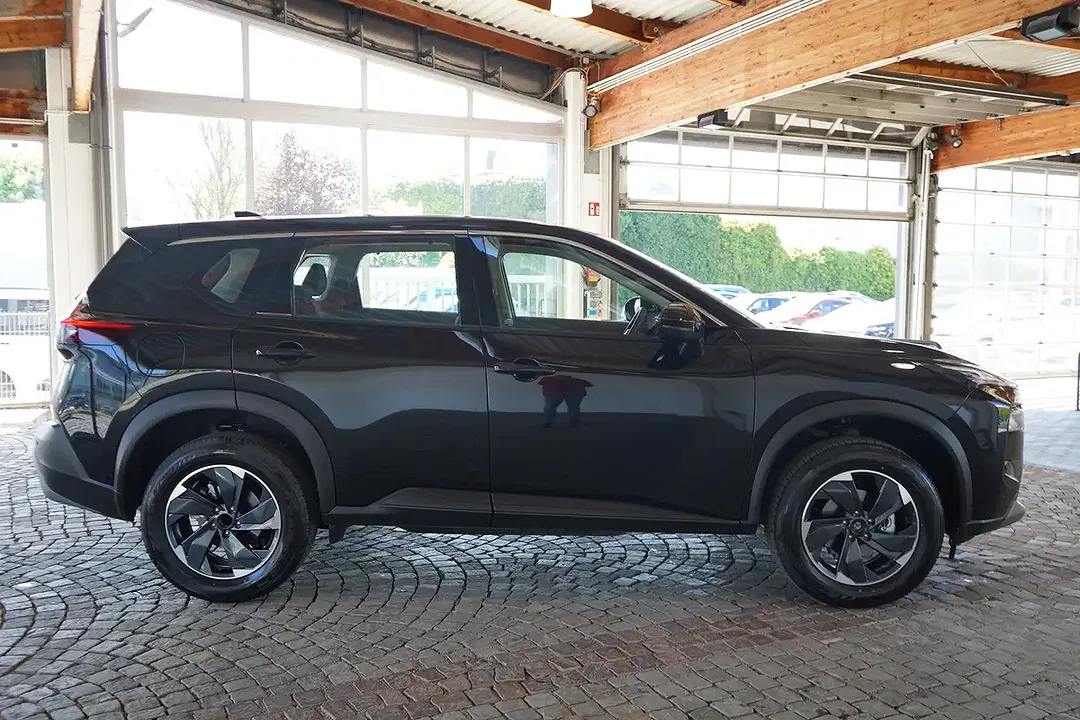 Nissan X-Trail - Thumbnail 6