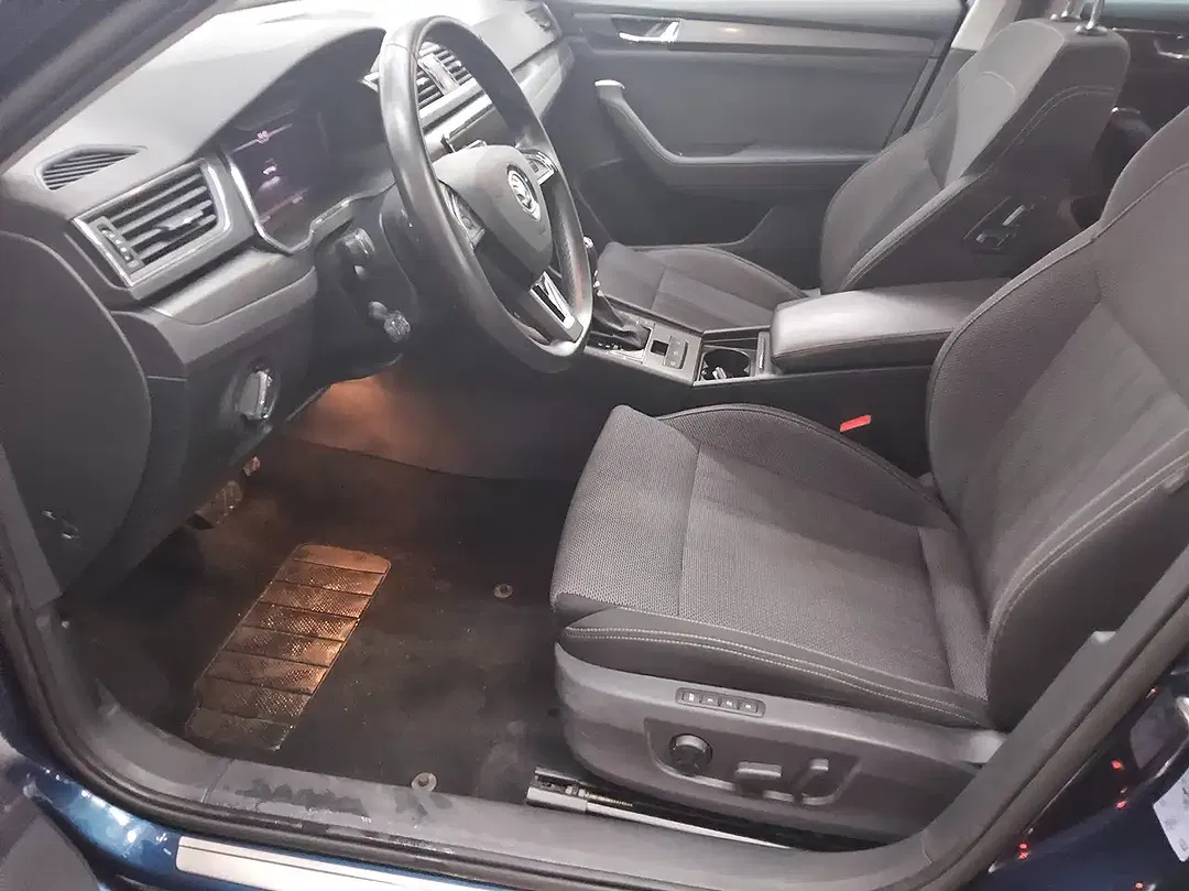 Skoda Superb - Thumbnail 9