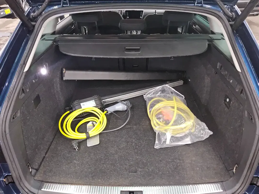 Skoda Superb - Thumbnail 12