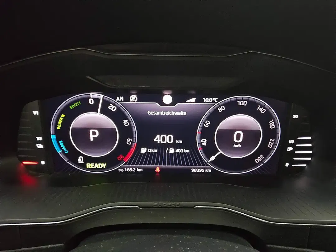 Skoda Superb - Thumbnail 8