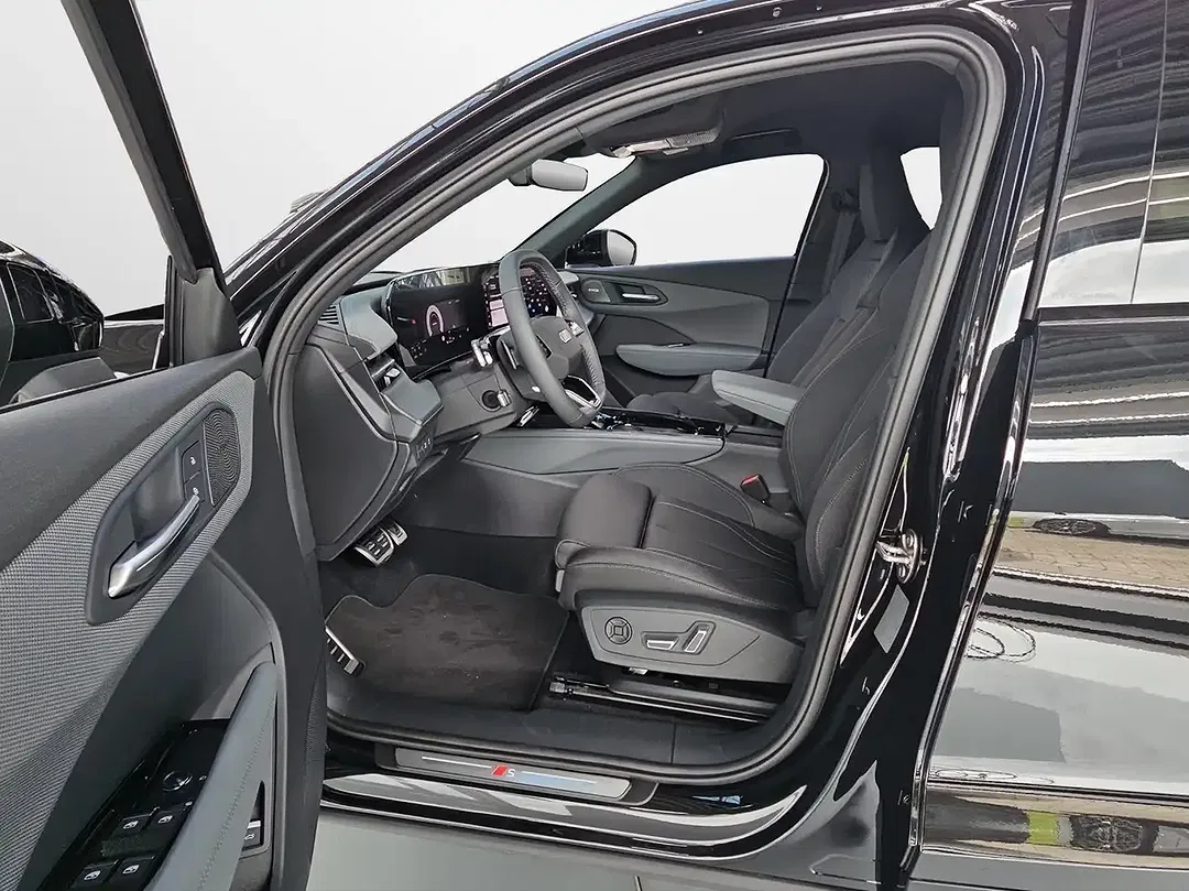 Audi Q3 - Thumbnail 6