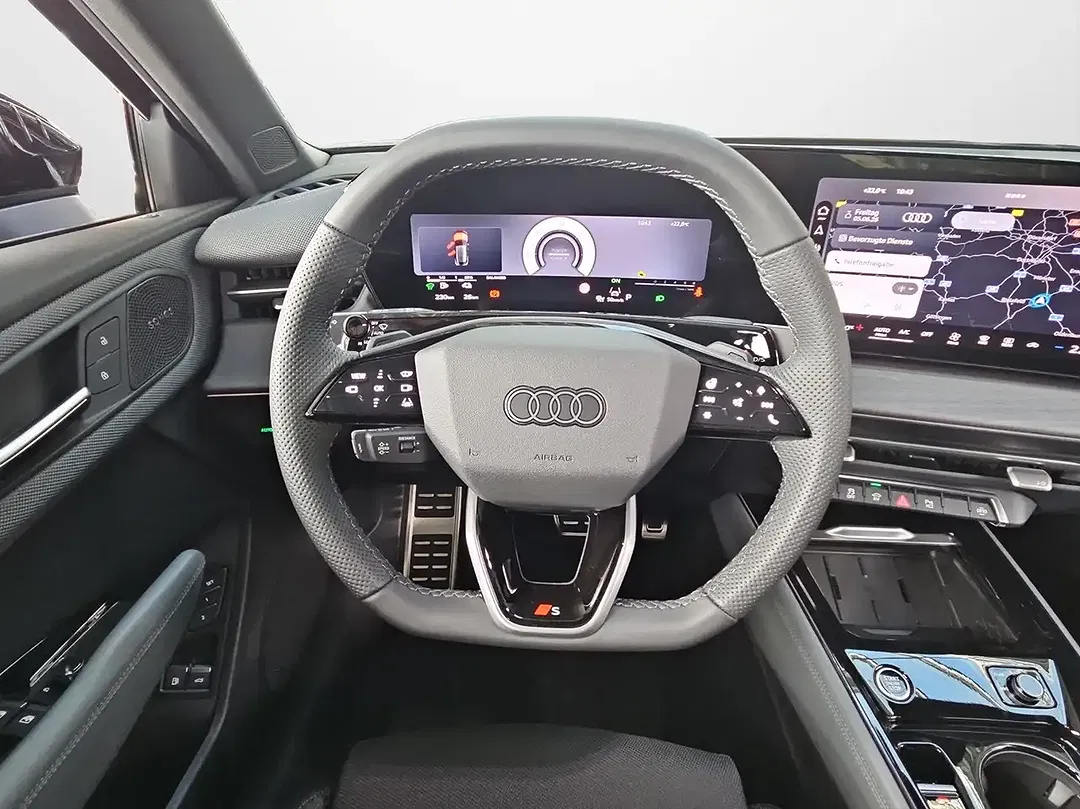 Audi Q3 - Thumbnail 8