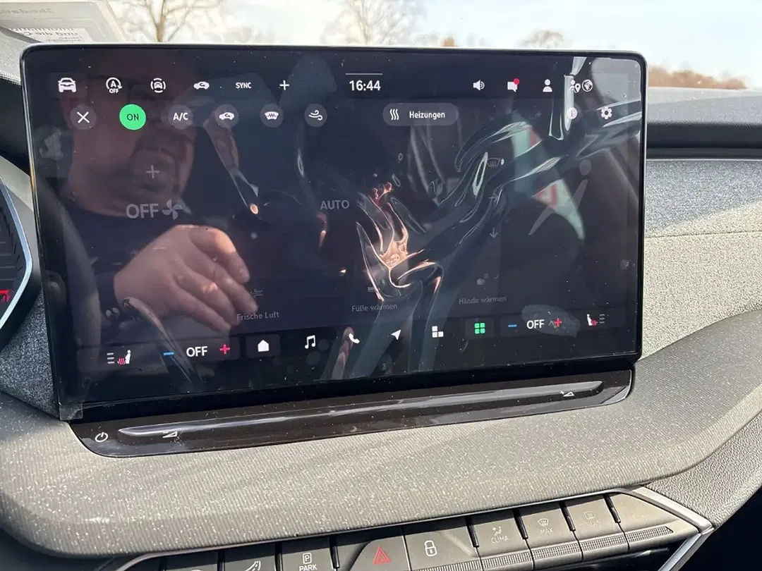 Skoda Octavia - Thumbnail 10