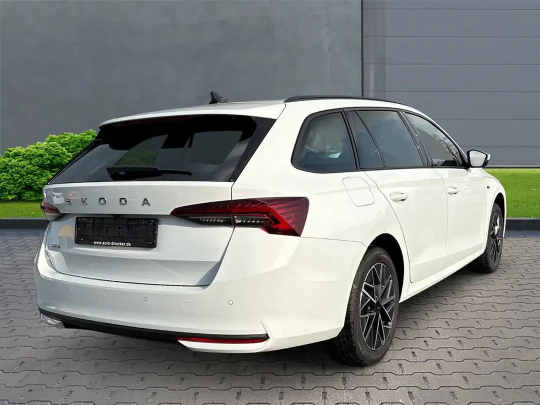 Skoda Octavia - Thumbnail 4