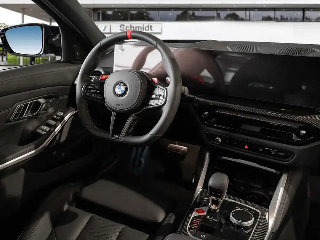 BMW M3 - Thumbnail 4