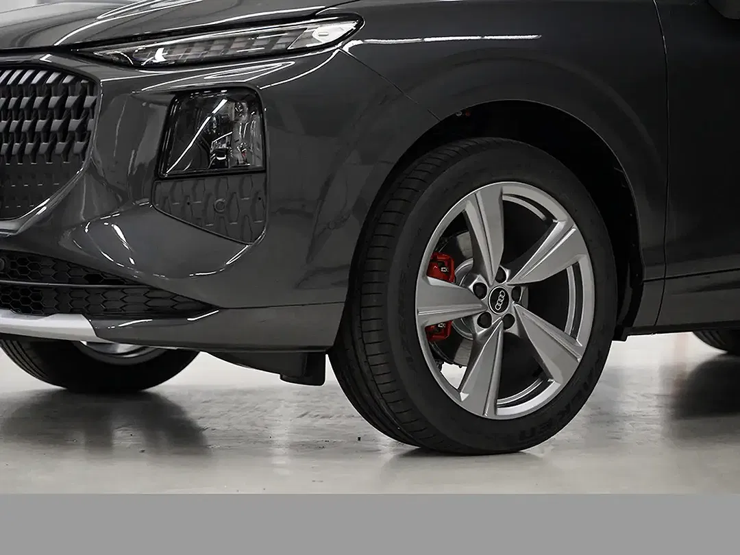 Audi Q3 - Thumbnail 5