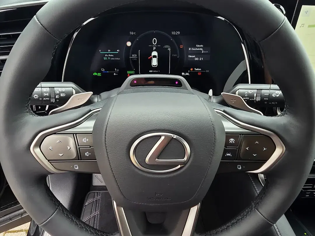 Lexus RX 450h - Thumbnail 12