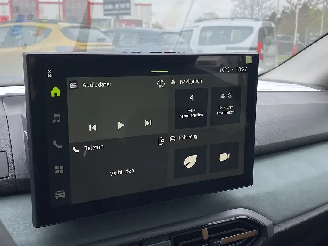 Dacia Sandero - Thumbnail 13