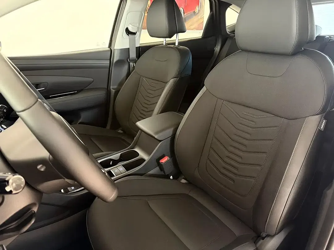Hyundai TUCSON - Thumbnail 9