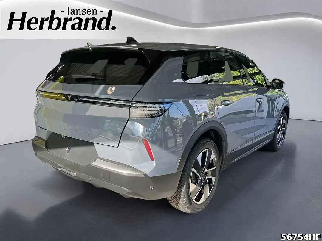 Opel Grandland - Thumbnail 3
