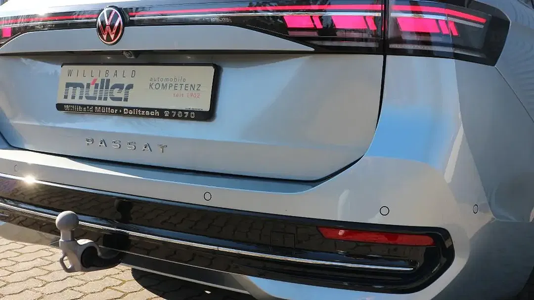Volkswagen Passat Variant - Thumbnail 13