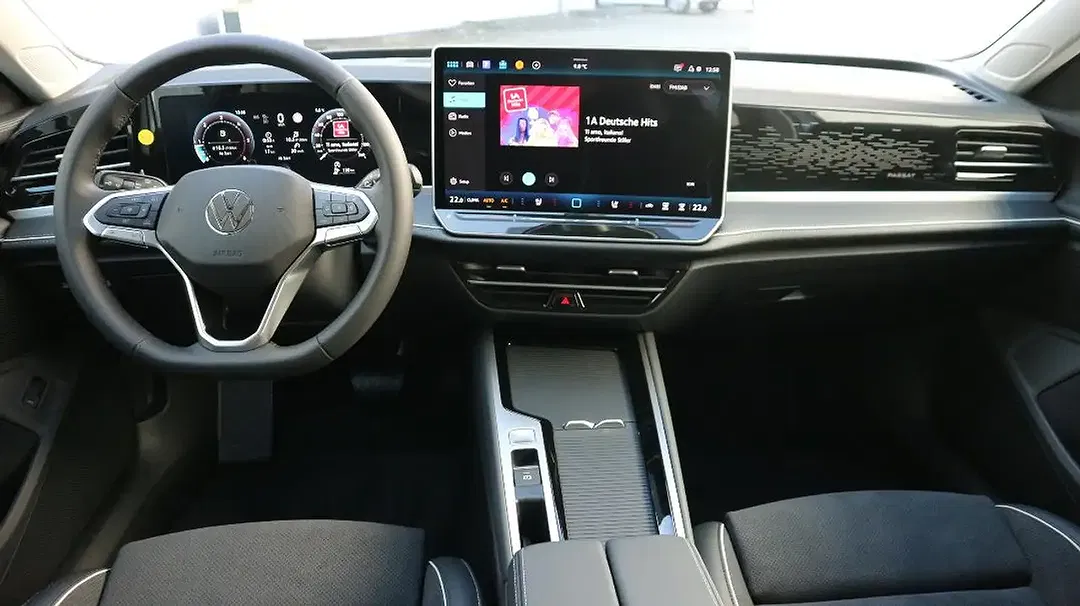 Volkswagen Passat Variant - Thumbnail 8