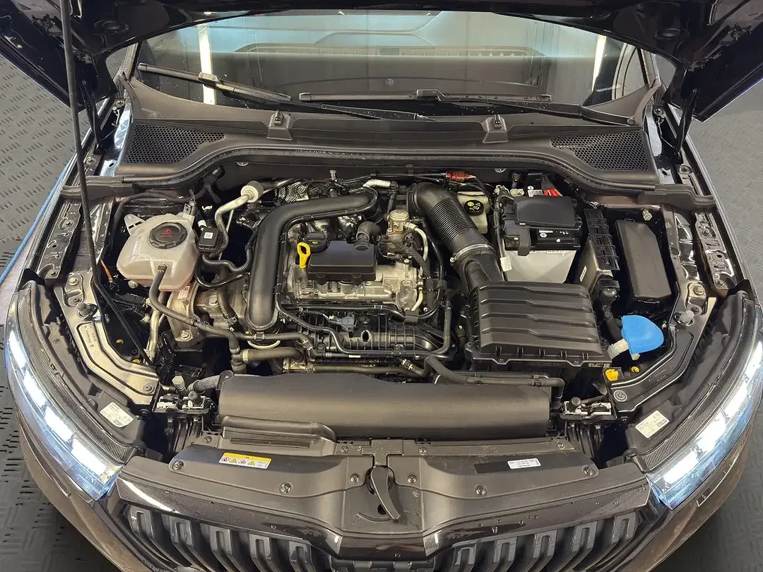 Skoda Kamiq - Thumbnail 9