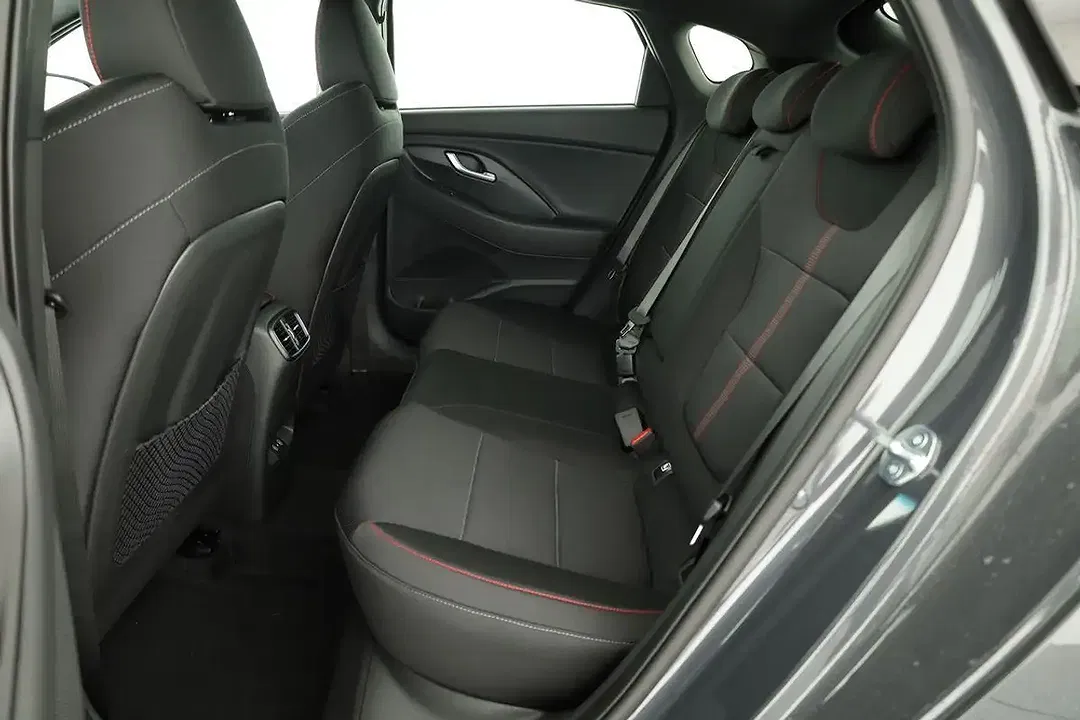 Hyundai i30 - Thumbnail 10