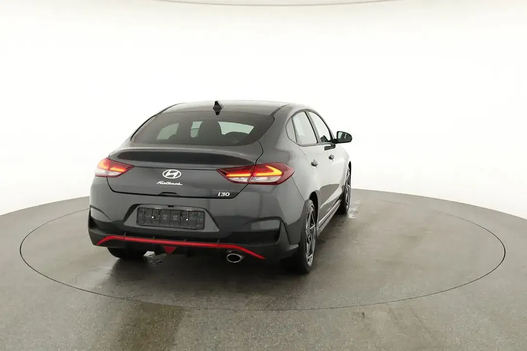 Hyundai i30 - Thumbnail 14