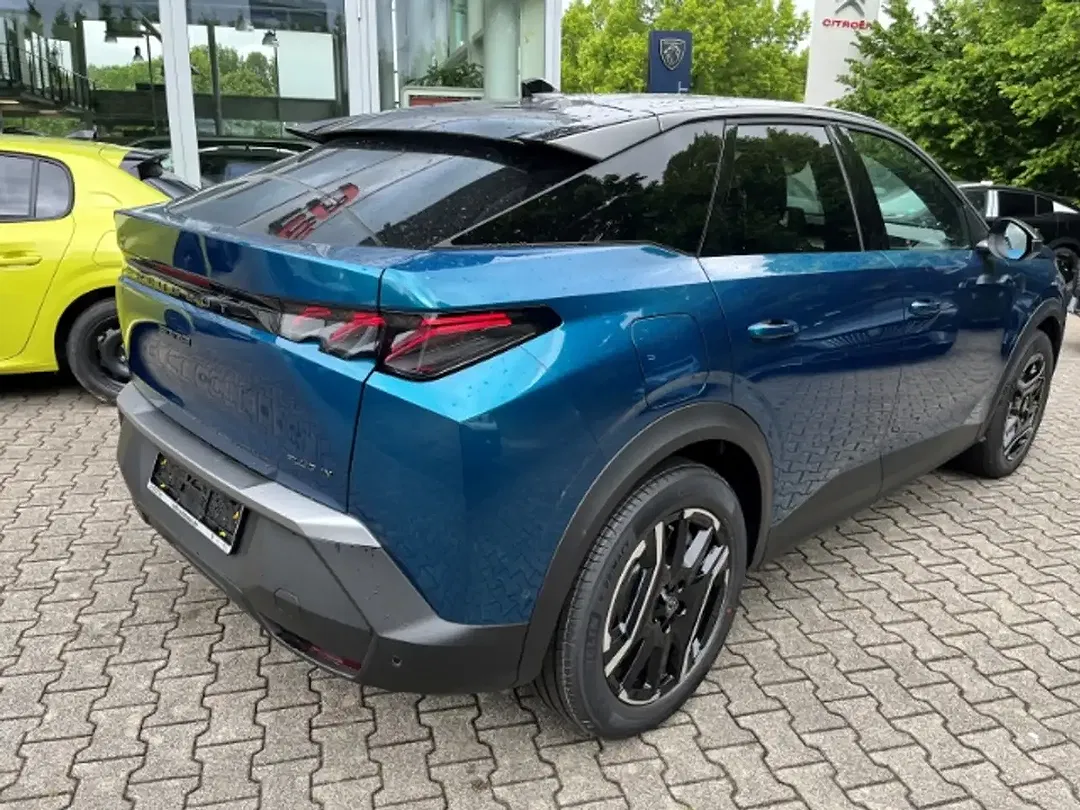 Peugeot 3008 - Thumbnail 3
