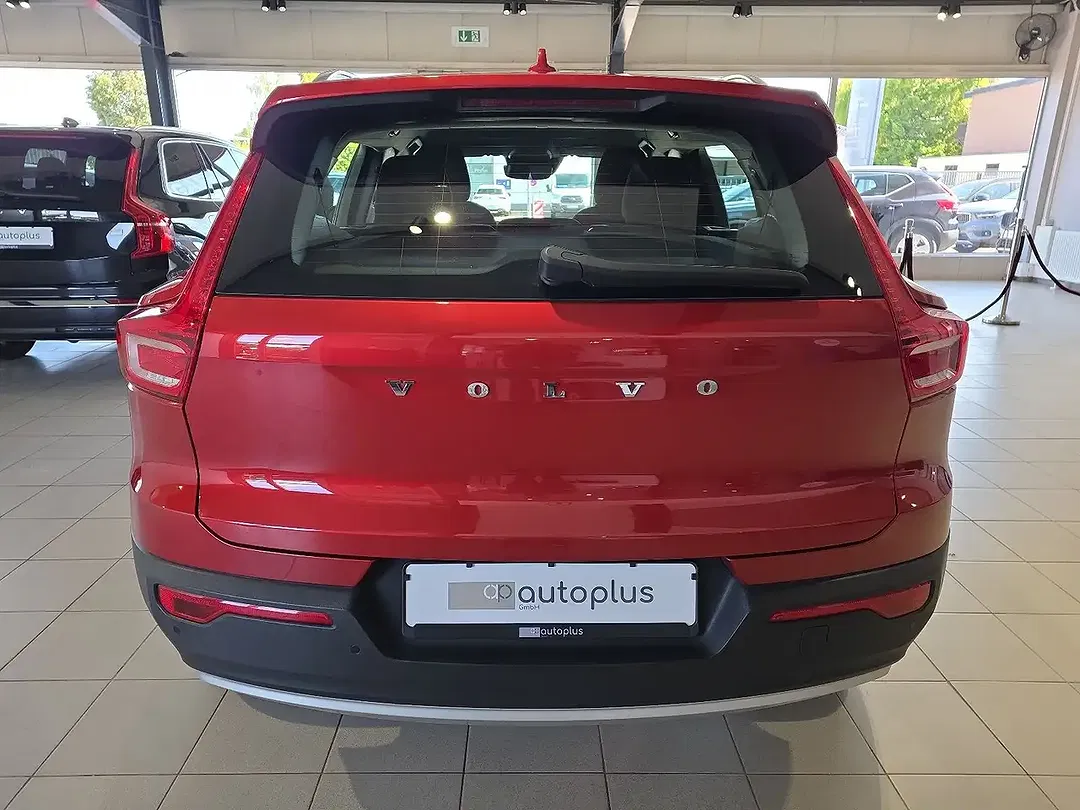 Volvo XC40 - Thumbnail 8
