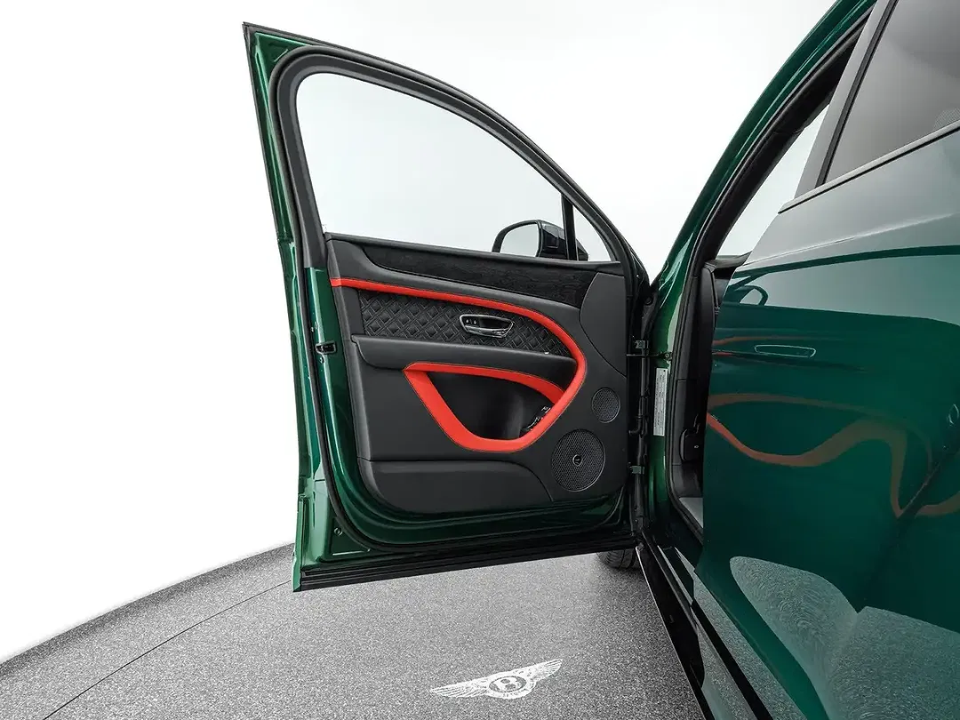 Bentley Bentayga - Thumbnail 9