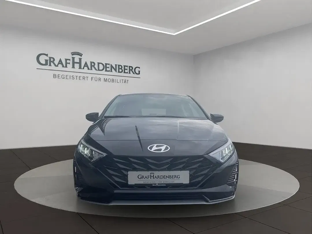 Hyundai i20 - Thumbnail 9