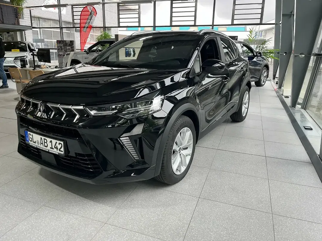 Mitsubishi ASX - Thumbnail 3
