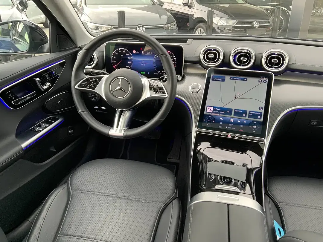 Mercedes-Benz C 300 - Thumbnail 12