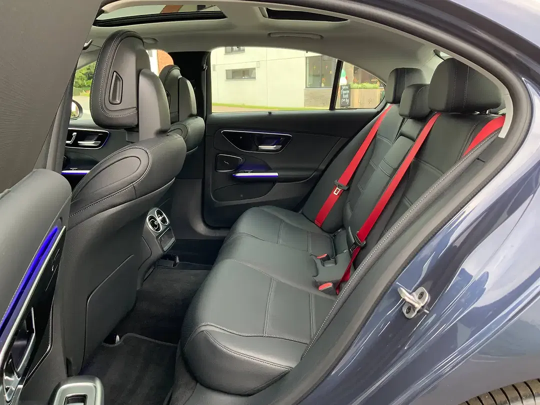 Mercedes-Benz C 300 - Thumbnail 8