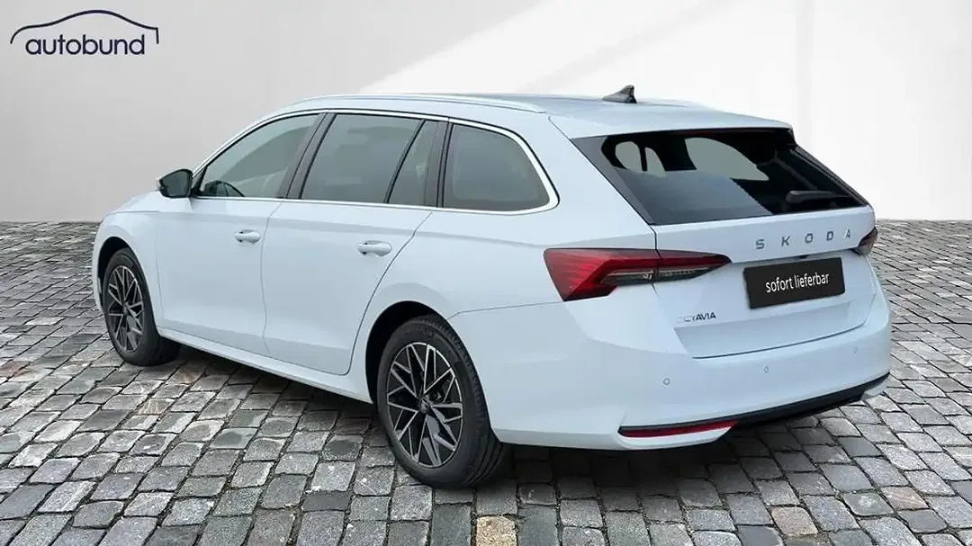 Skoda Octavia - Thumbnail 2