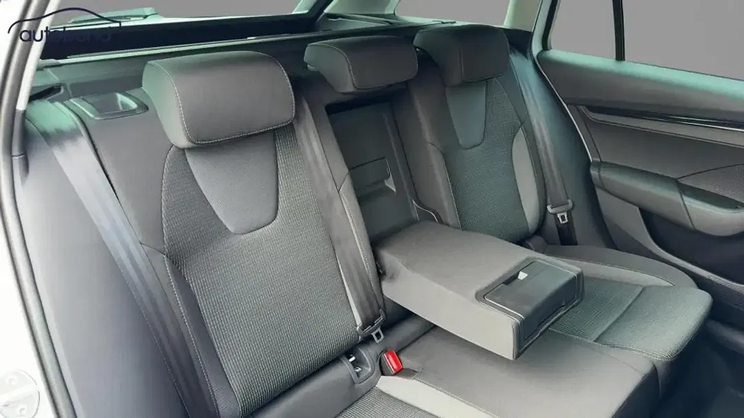 Skoda Octavia - Thumbnail 7