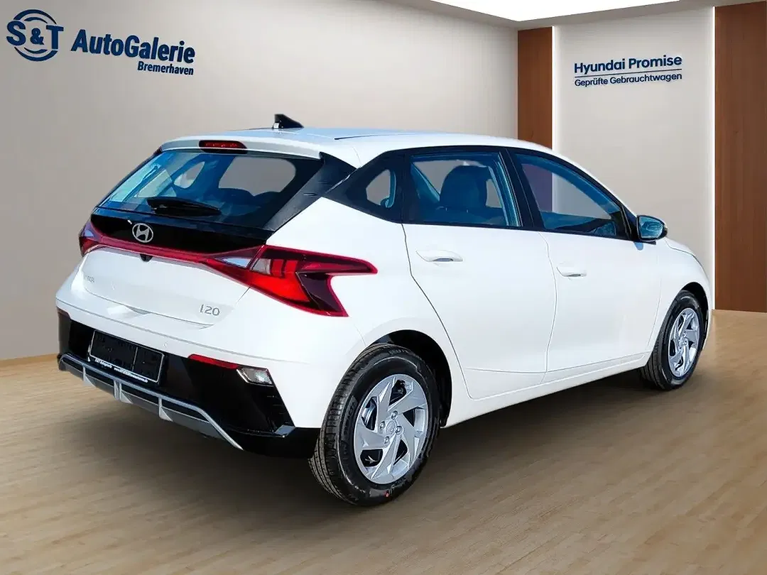 Hyundai i20 - Thumbnail 3