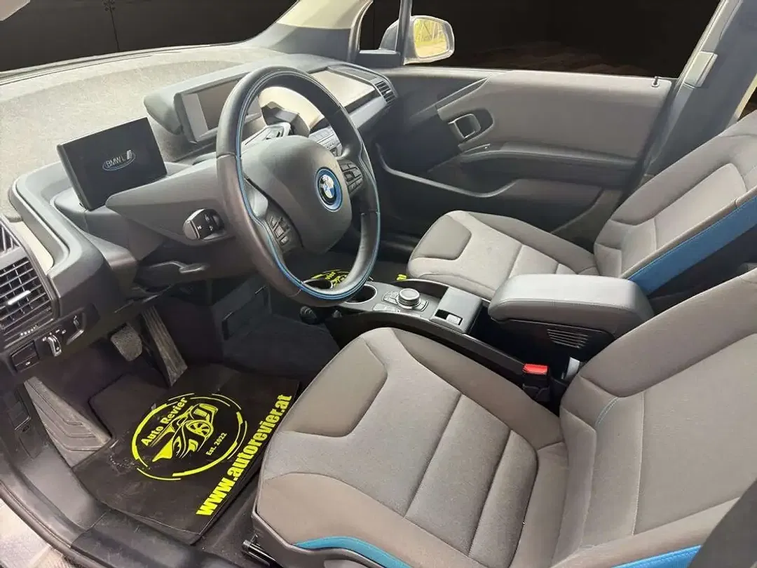 BMW i3 - Thumbnail 11