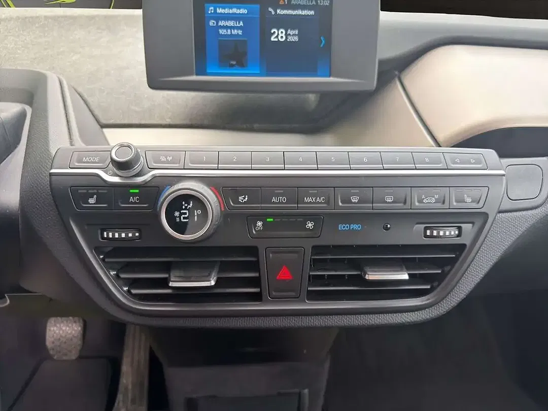 BMW i3 - Thumbnail 15