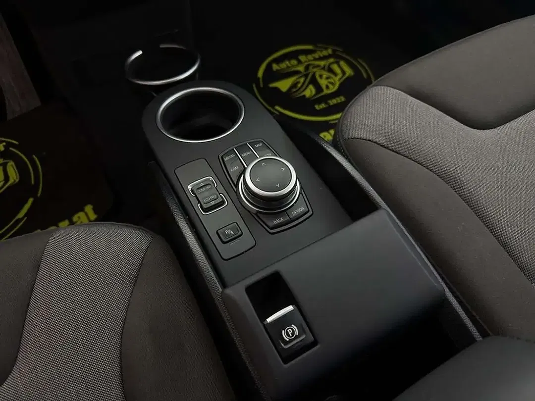 BMW i3 - Thumbnail 22