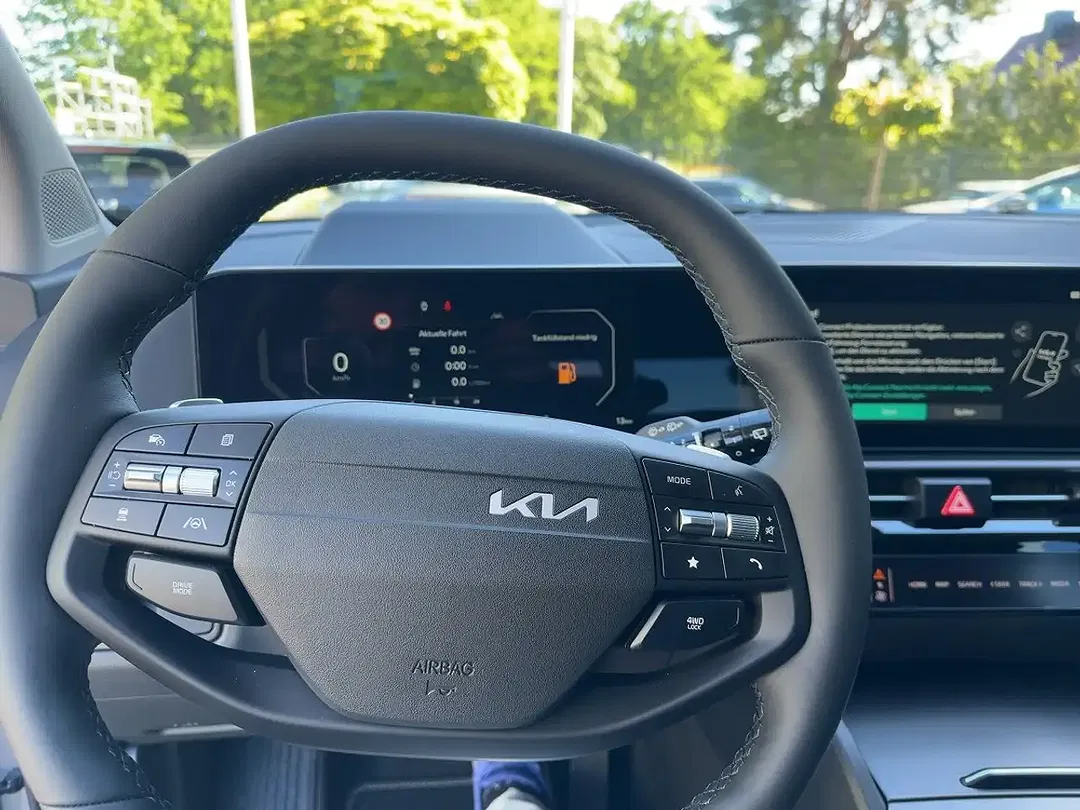 Kia Sportage - Thumbnail 10