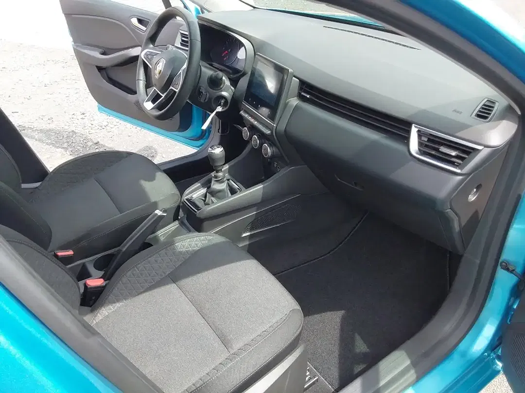 Renault Clio - Thumbnail 11