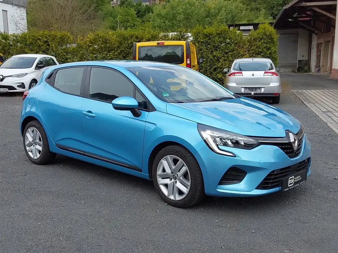 Renault Clio - Thumbnail 21