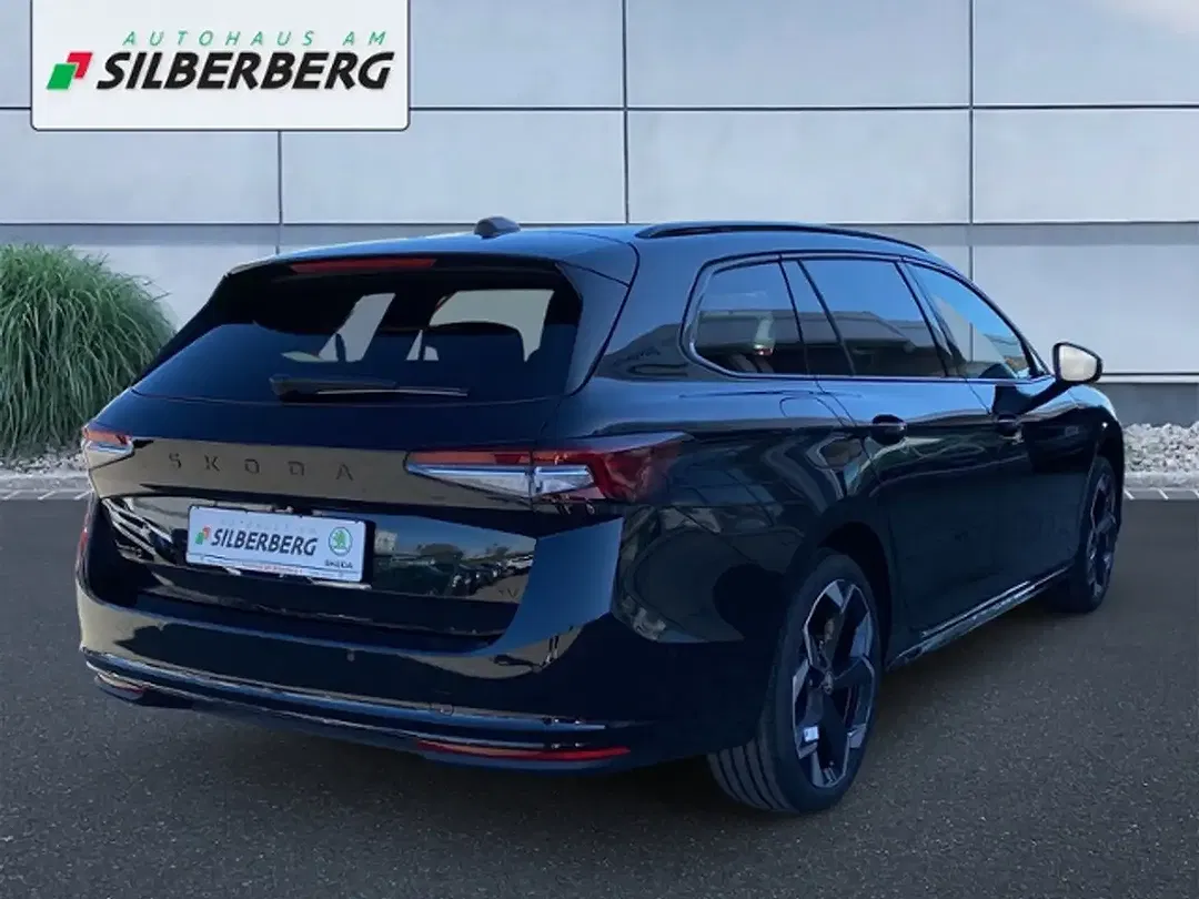 Skoda Superb - Thumbnail 3
