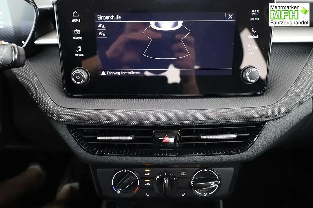 Skoda Fabia - Thumbnail 6