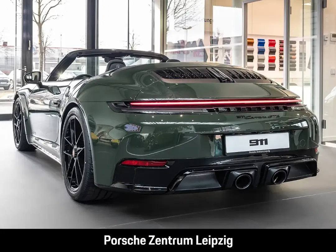 Porsche 992 - Thumbnail 9
