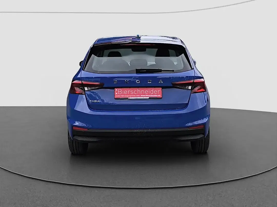Skoda Fabia - Thumbnail 9