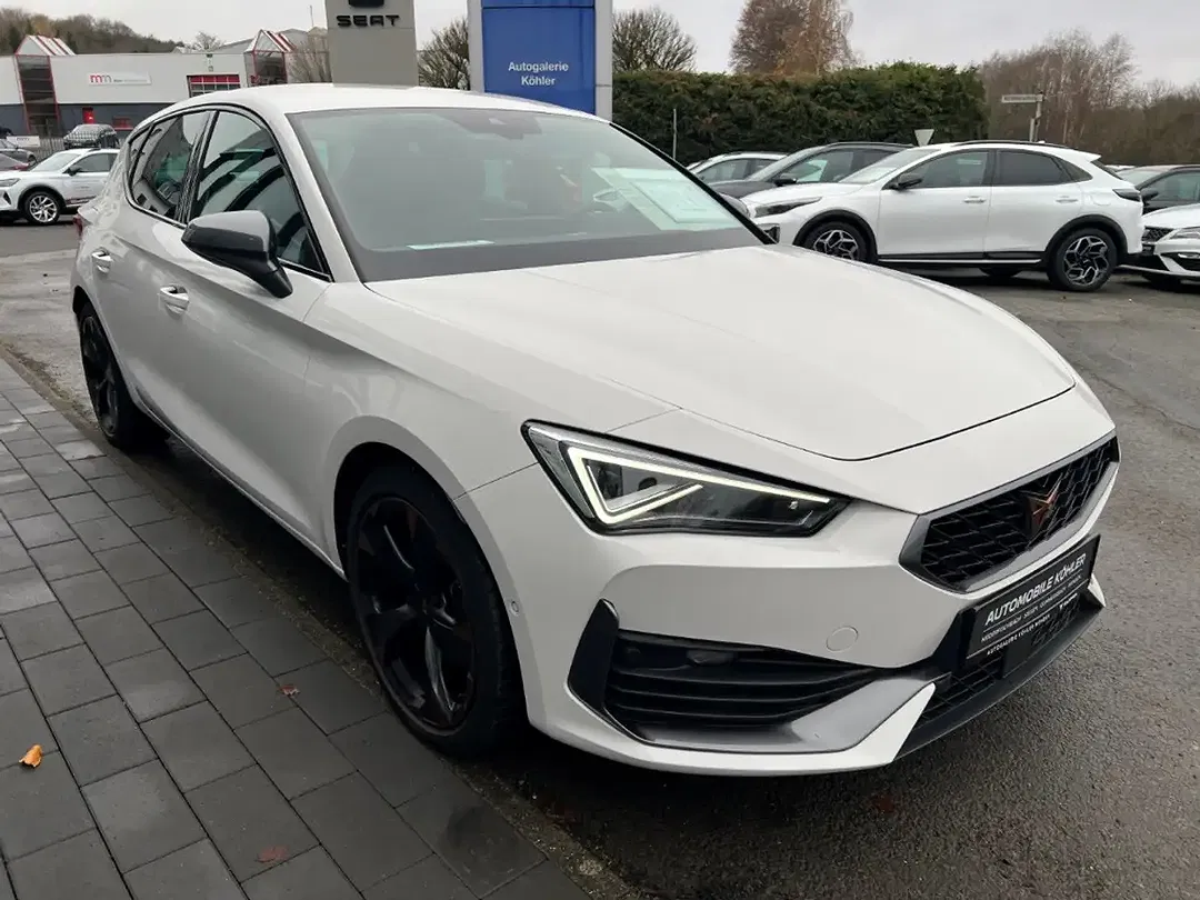 CUPRA Leon - Thumbnail 3