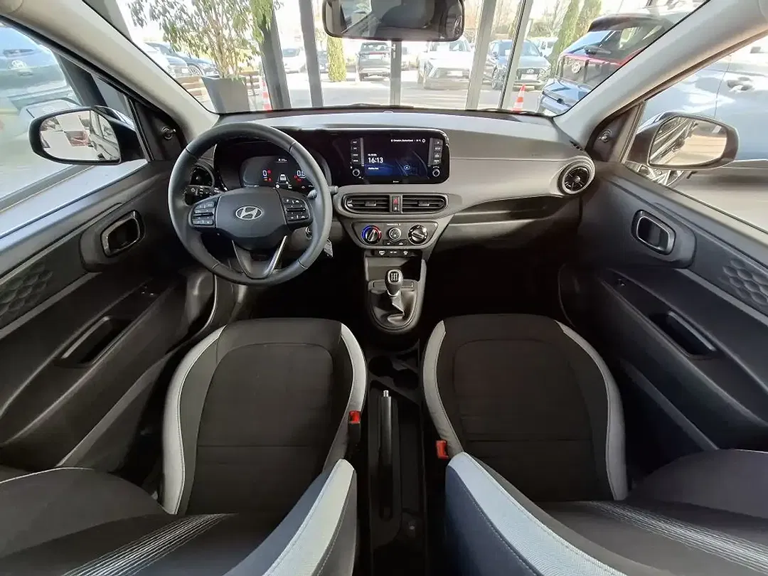 Hyundai i10 - Thumbnail 14