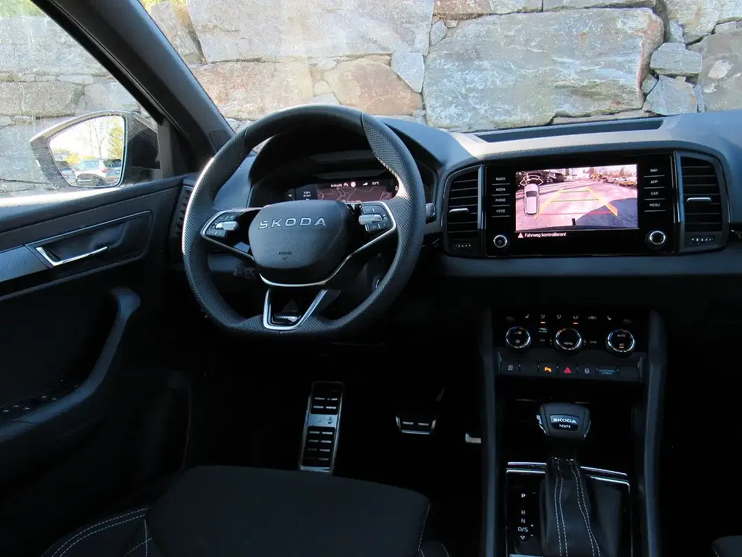 Skoda Karoq - Thumbnail 14