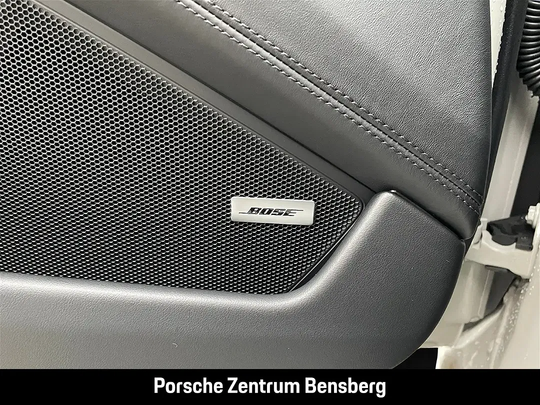 Porsche 911 - Thumbnail 15